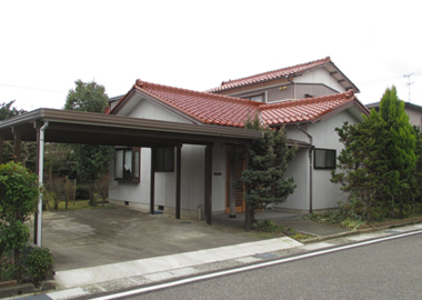 昭和54年当時は新興住宅街だったエリアに土地を購入し、家を建てた。